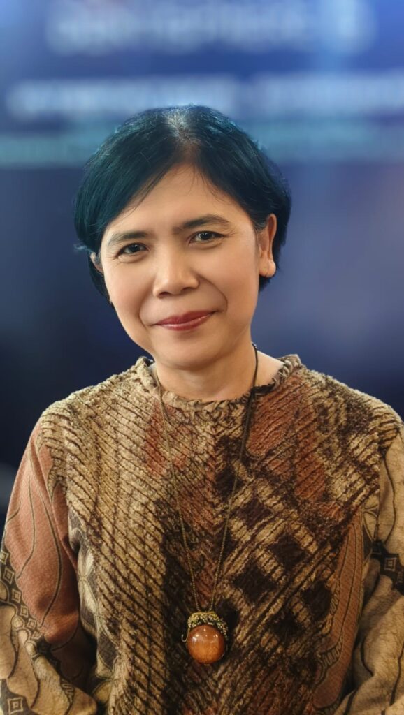 dr Titut Harnanik, M.Kes., Sp.KL., Subs.P.H.(K)., CRMP.